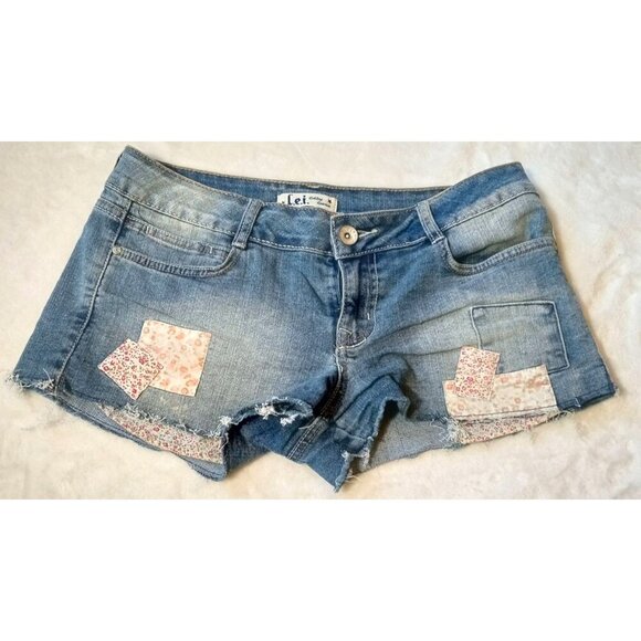 Lei Womens Ashley Jean Shorts Blue Stretch Patches Frayed Hem Low Rise Juniors 9 - Picture 9 of 14
